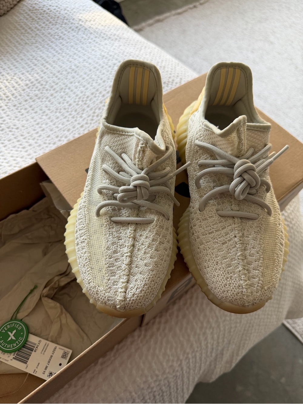 adidas Yeezy Boost 350 women’s 6.5